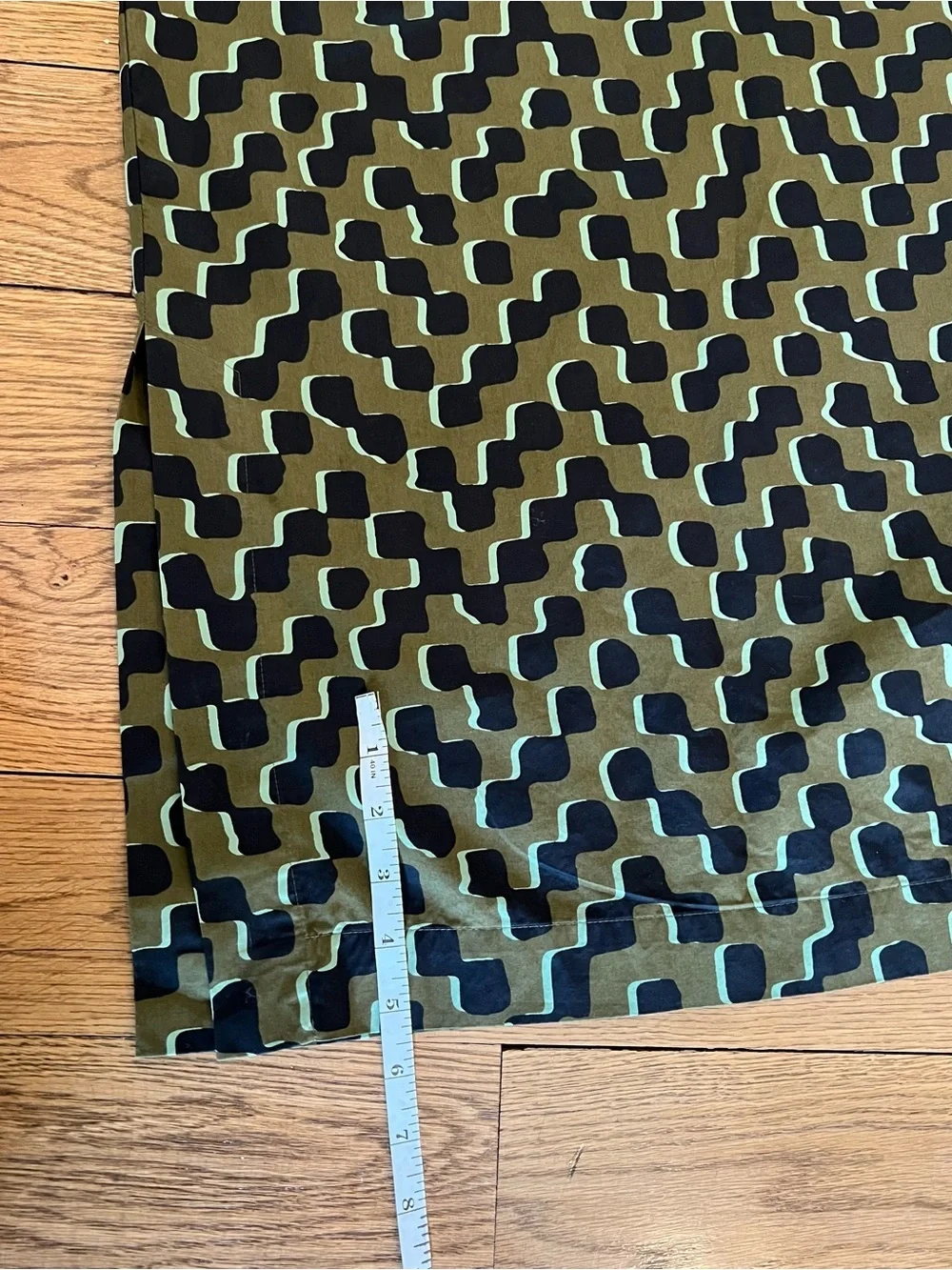 kate spade Olive and Black Geometric Midi Dress with Puff Sleeves